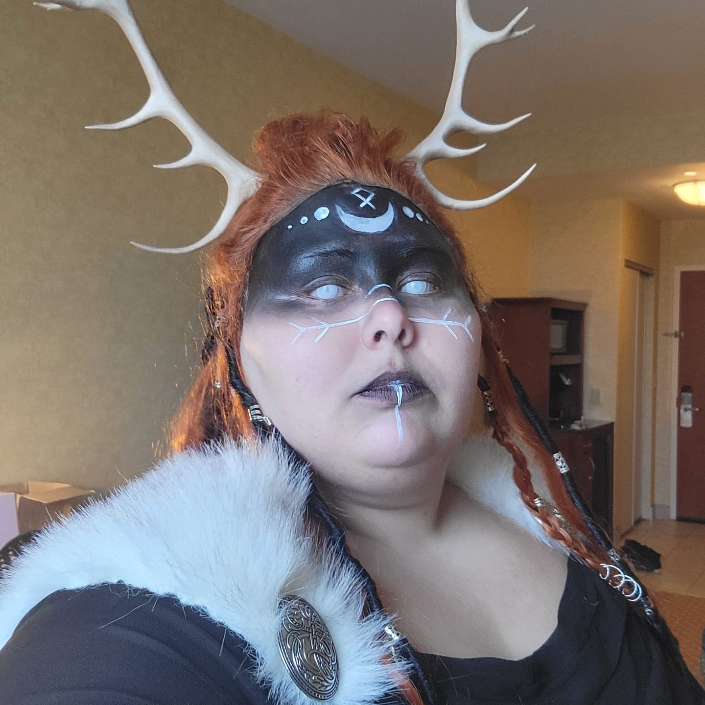 Customer photo review of Zombie White Screen Halloween Lens