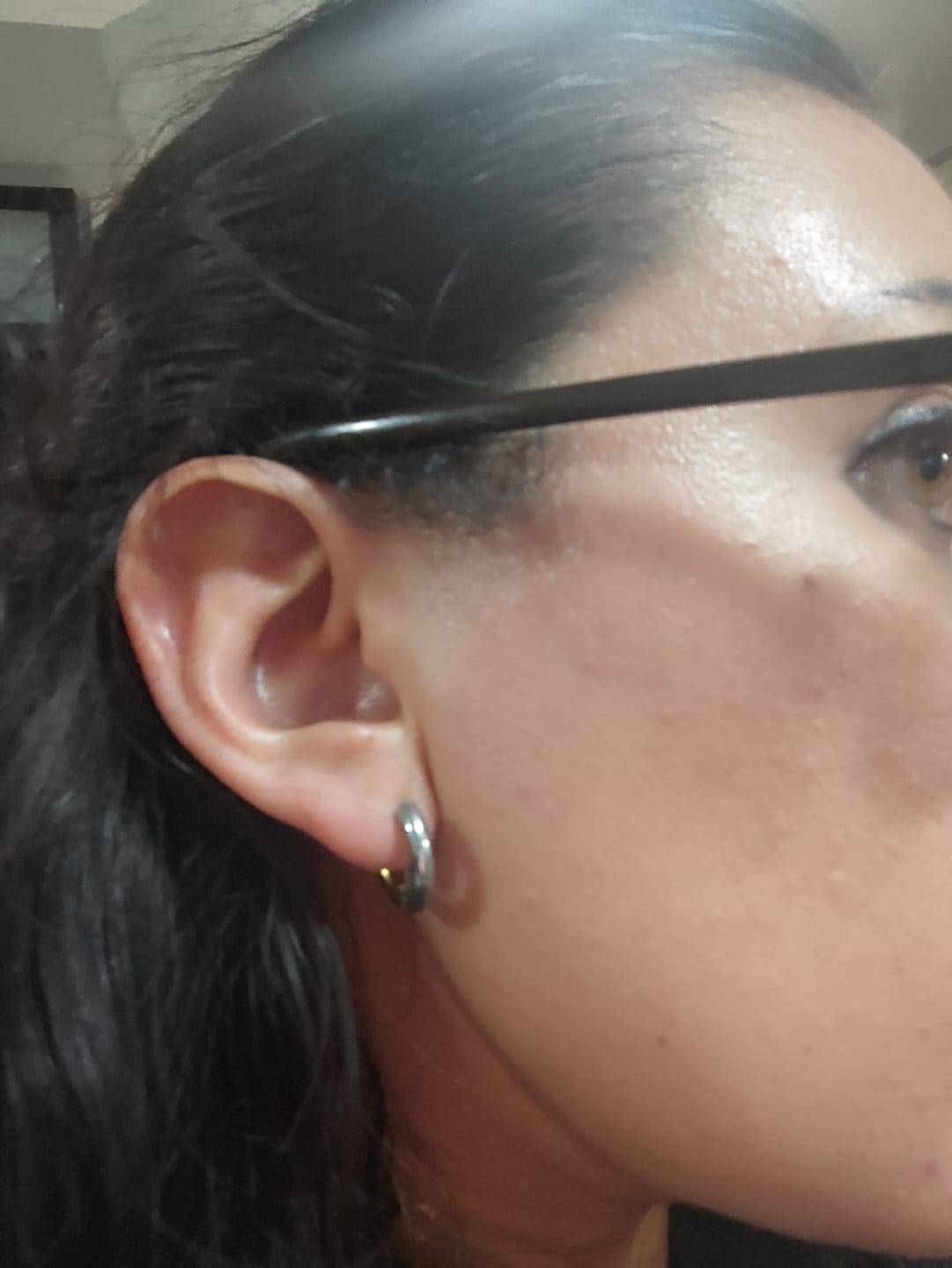 Customer photo review of Chunky Ear Cuff