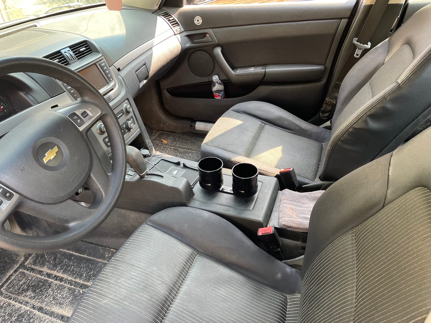 Customer photo review of Motion Stand-Alone Dual Billet Cup Holder 16-142