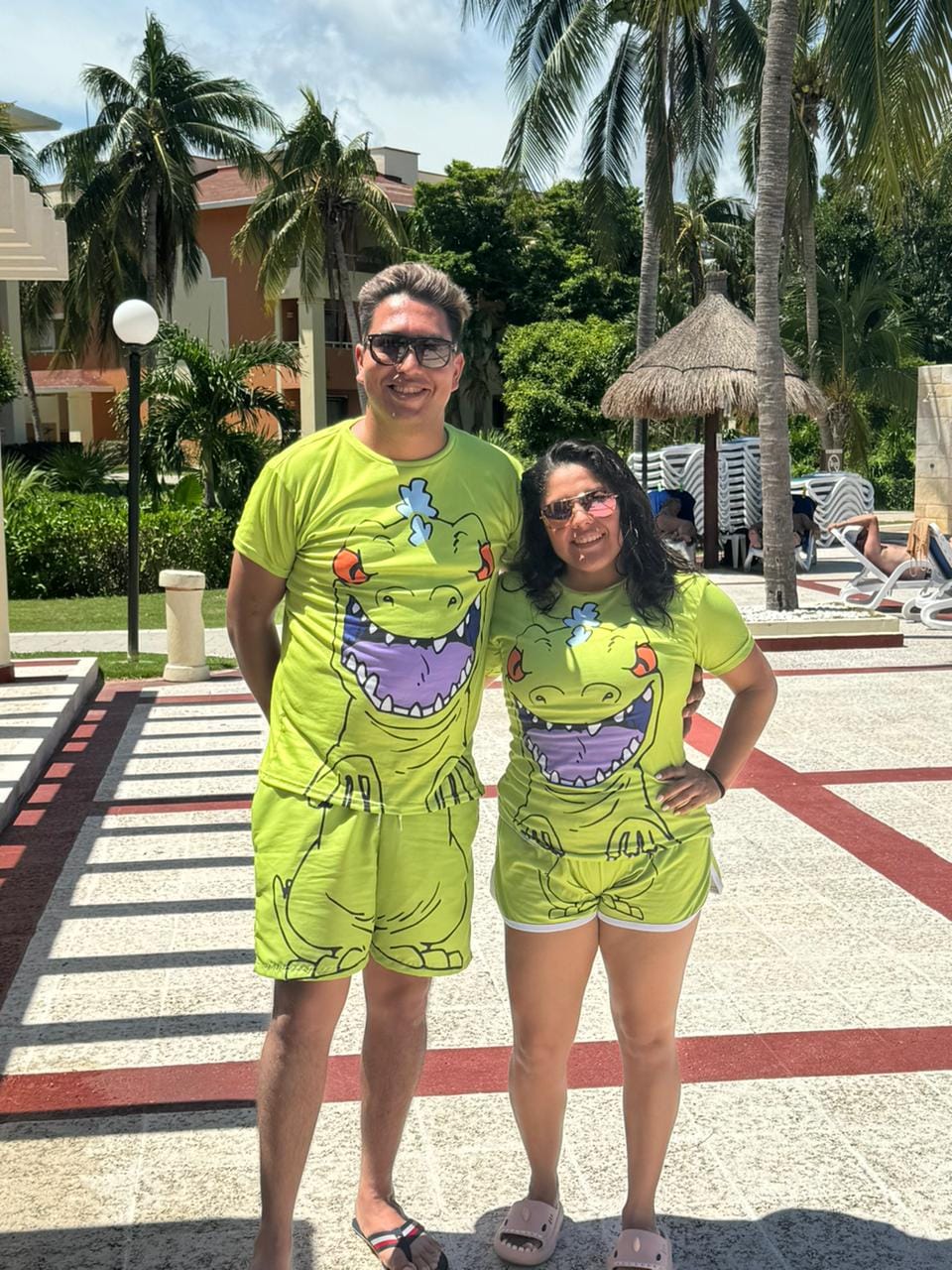 Customer photo review of Traje De Baño Reptar Oficial