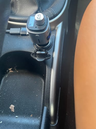 Customer photo review of Wegman Bluetooth FM Transmitter - Bluetooth carkit - Zilver