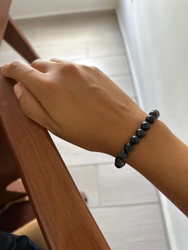 Customer photo review of Pulsera de Turmalina Negra (4 mm) Escudo Energético Protector