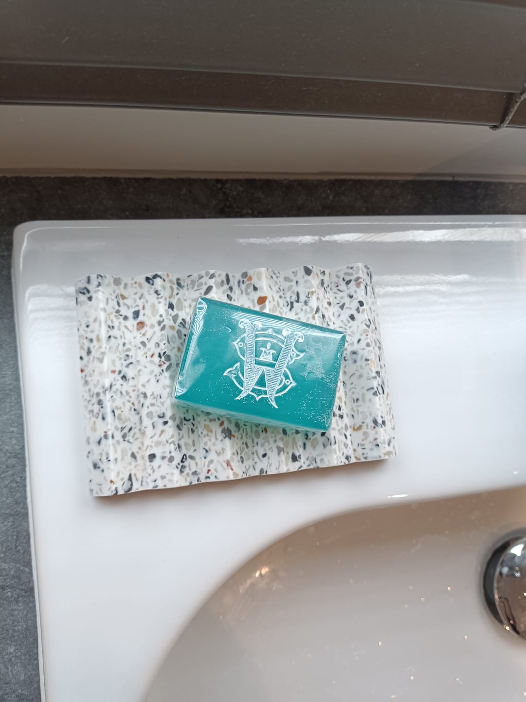 Customer photo review of Dive Perfume Infused Soap Bar