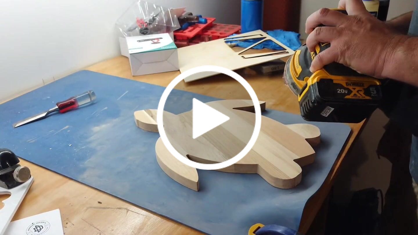 Customer video review of 15x12" Sea Turtle Shaped Serving Board Acrylic Router Template