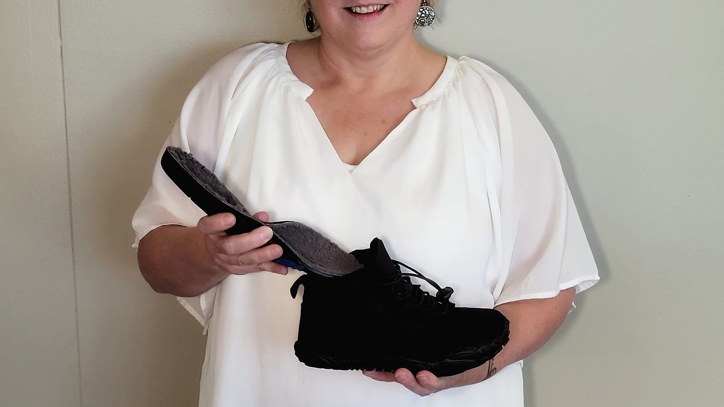 Customer photo review of HIKE Winter Insoles – Warm, Comfortable & Shock-Absorbing Foot Pads