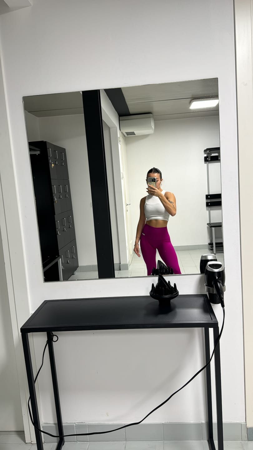 Customer photo review of Leggings All-Up Purple