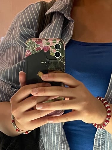 Customer photo review of Vintage Oil Painting Black Cat iPhone Case