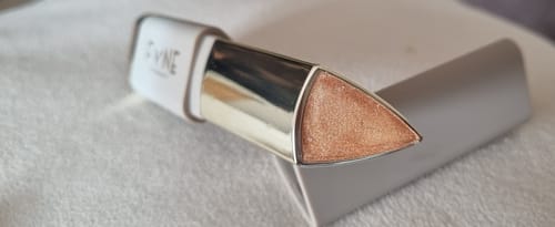 Customer photo review of FYNE SHYNE CREAM HIGHLIGHTER - BUNDLE