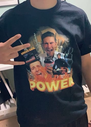 Customer photo review of POWER JEREMY T-SHIRT