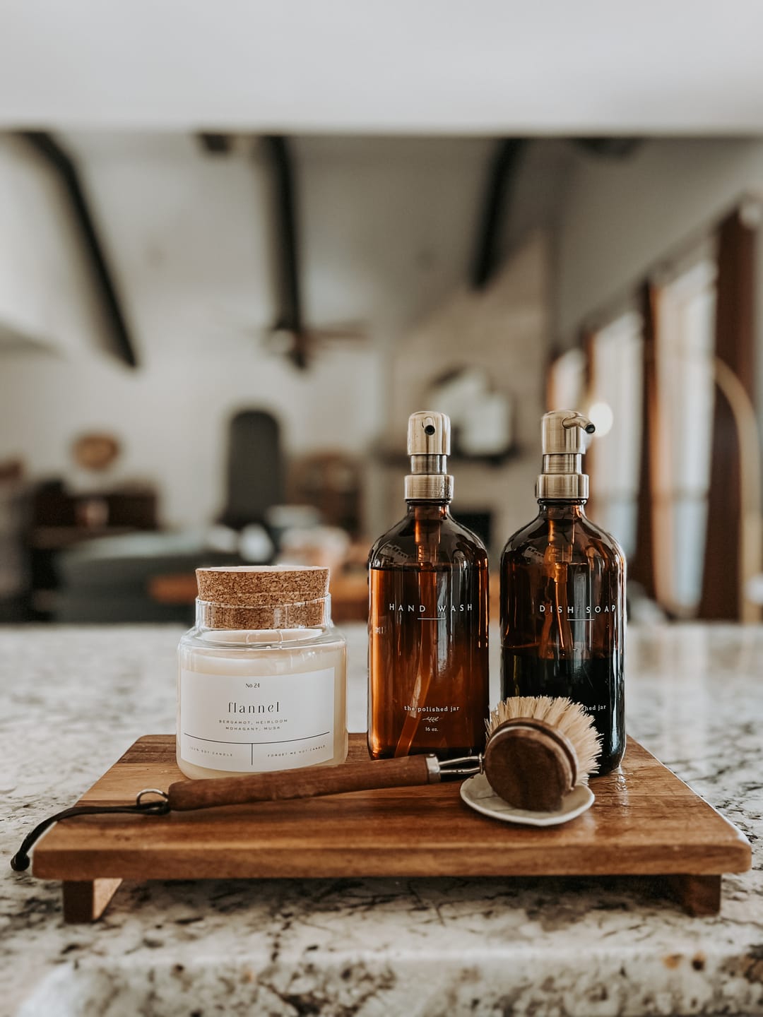 Customer photo review of Flannel 22 oz Glass Candle
