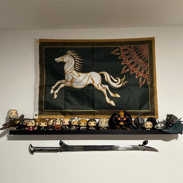 Customer photo review of LOTR Rohan Horse Flag