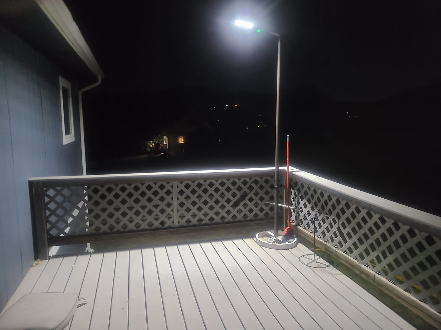 Customer photo review of 60W Solar Street High Brightness Lights 6000 Lumens