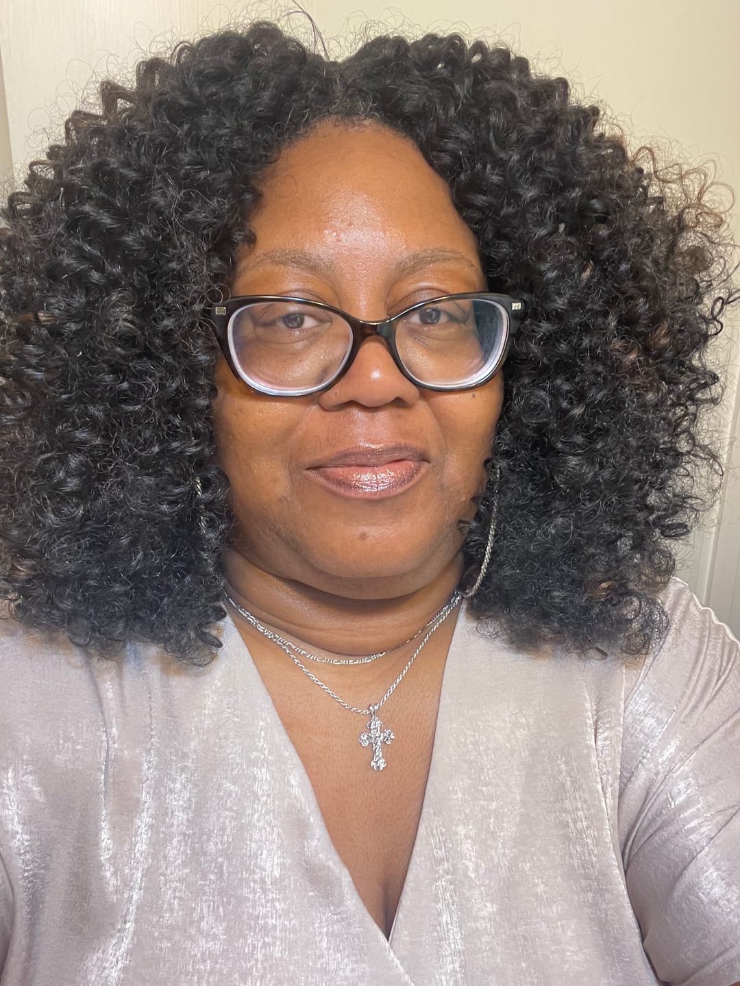 Customer photo review of Sensationnel Empress Curls Kinks & CO Textured Synthetic Lace Front Wig SHOW STOPPER