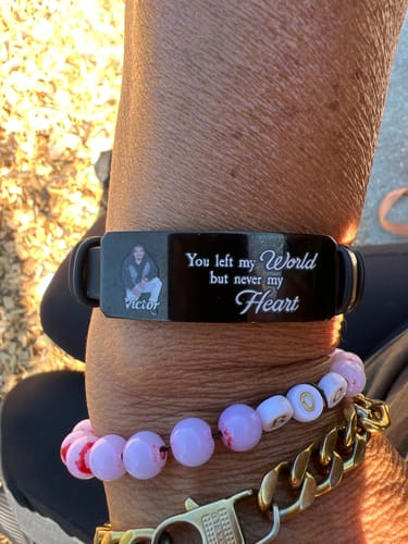 Customer photo review of Custom Photo I'm Always With You - Memorial Gift For Family, Friend - Personalized Engraved Bracelet
