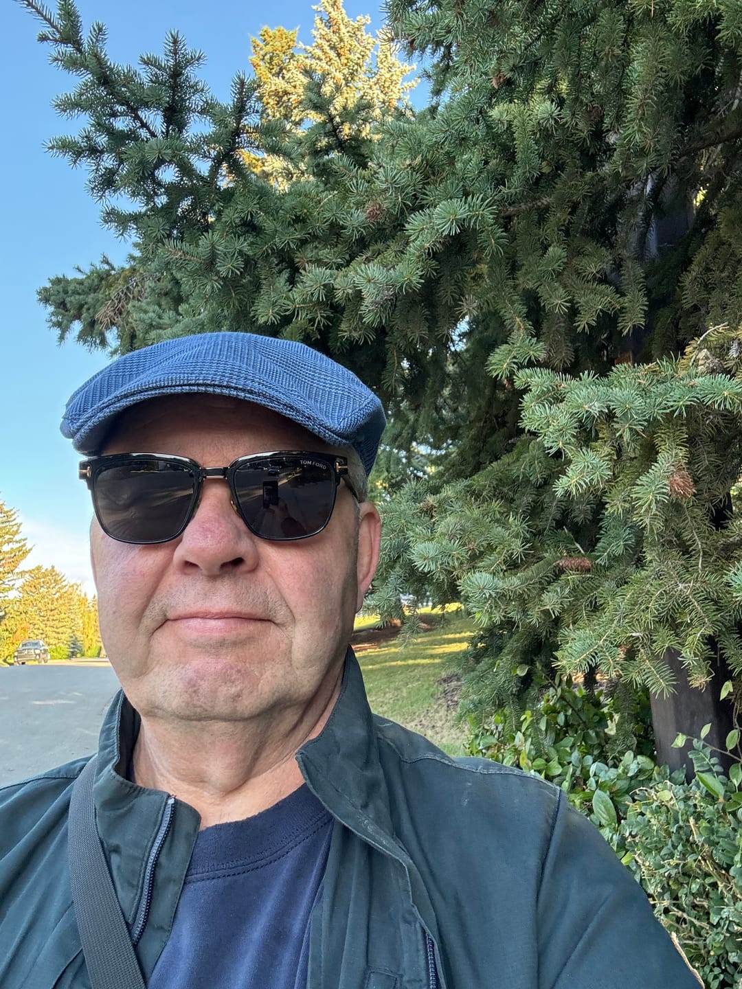 Customer photo review of Donegal Touring Cap Linen