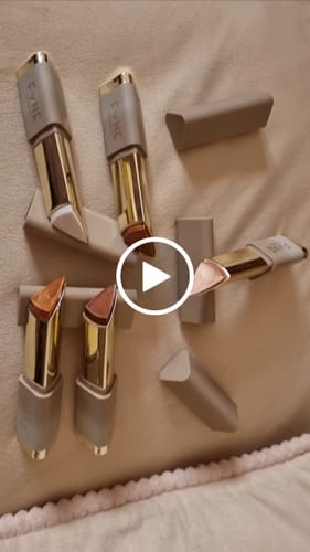 Customer video review of FYNE SHYNE CREAM HIGHLIGHTER - BUNDLE