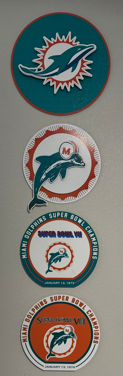 Customer photo review of Miami Dolphins CRAFT SERIES 3D Embossed Metal Wall Art