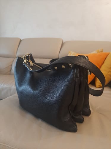 Customer photo review of CAMELIAL