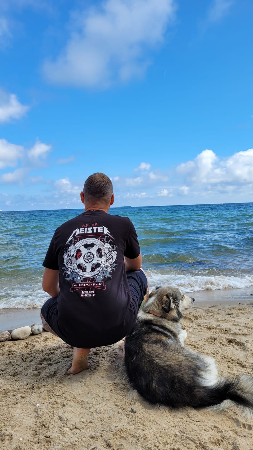 Customer photo review of Work Meister Tattoo Band Tee