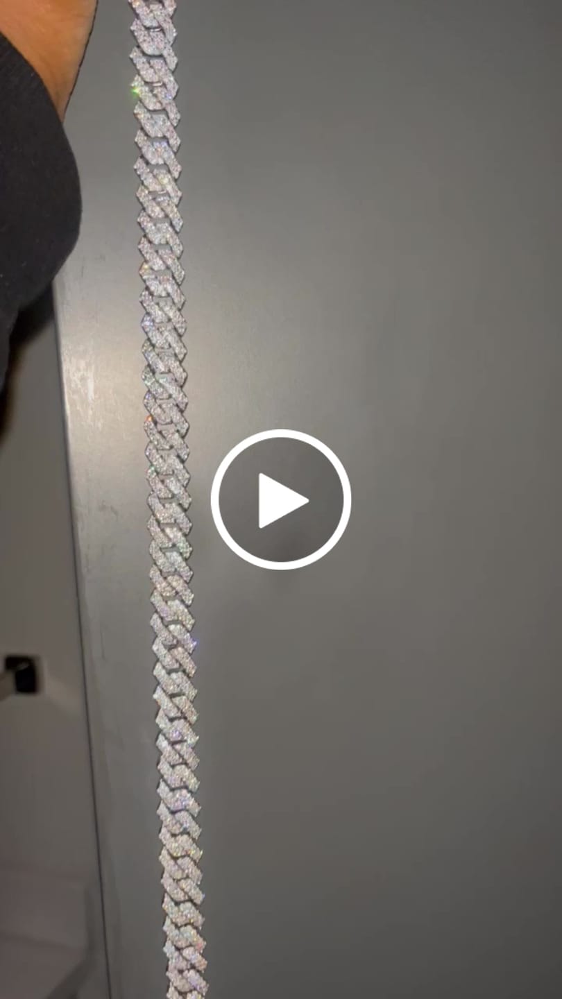 Customer video review of 14mm Monaco Chain - White Gold