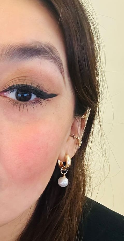 Customer photo review of Par Arracada Con Perla Redonda