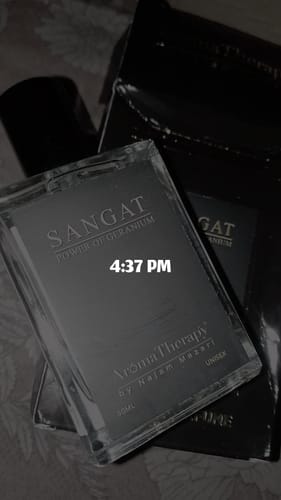 Customer photo review of Sangat Natural Perfume -Made With Geranium - A Powerful Fragrance to Inspire!!