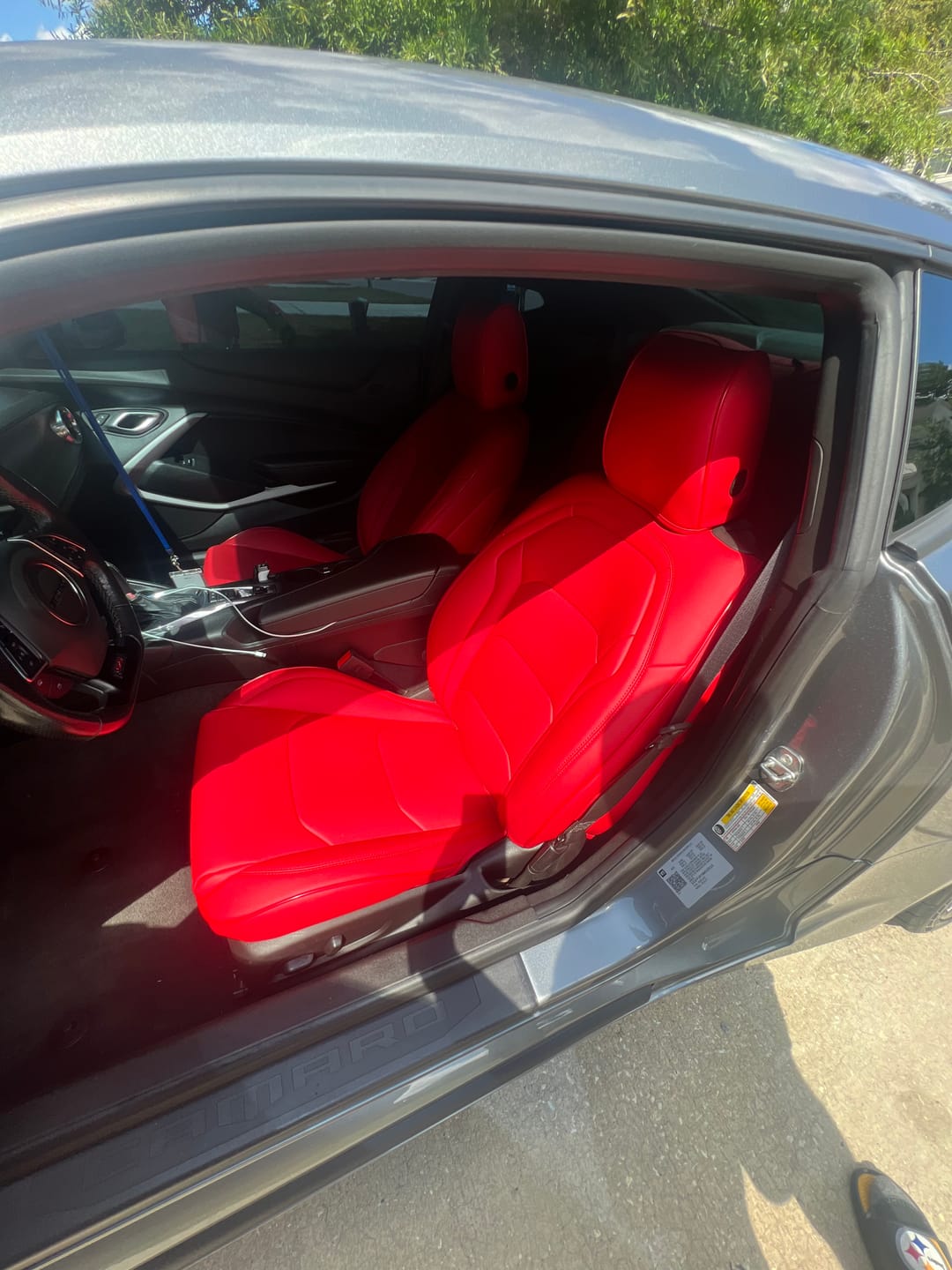 Customer photo review of 6th Gen Camaro Coupe Custom Leather Seat Covers