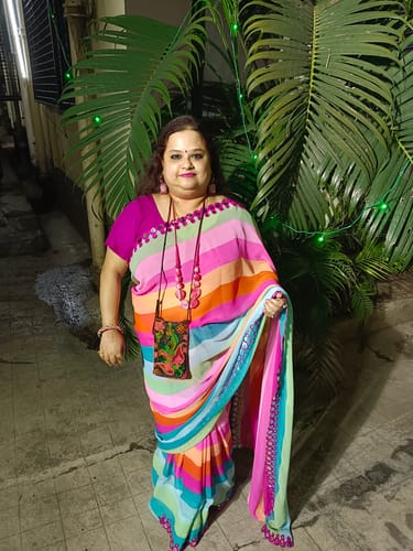 Customer photo review of Multicolor Striped Printed Georgette Saree