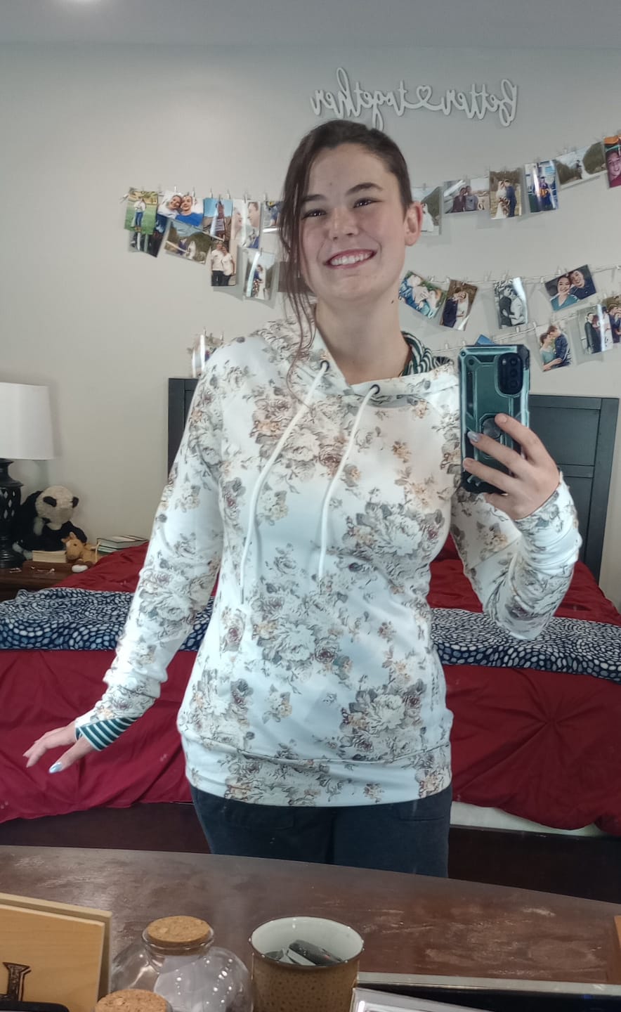 Customer photo review of Ellie Floral Pullover