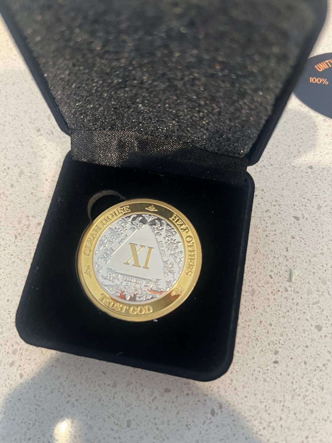 Customer photo review of 40mm AA Medallion Velvet Box - Specialty Chip/Coin/Token Holder