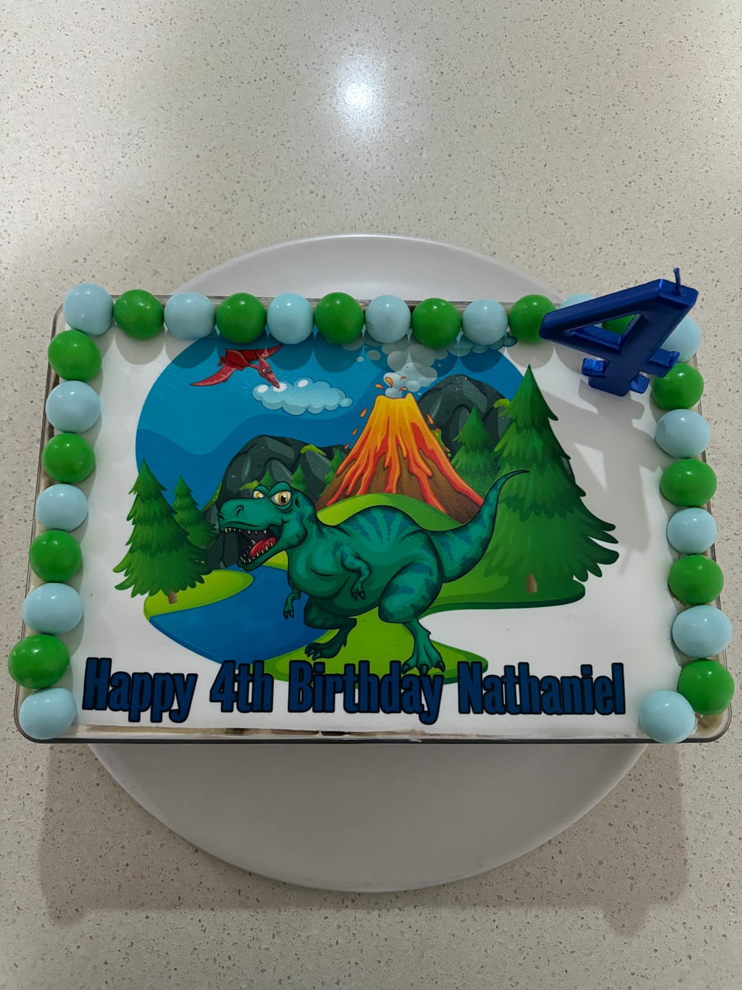 Customer photo review of Dinosaur - Custom Edible Image toppers