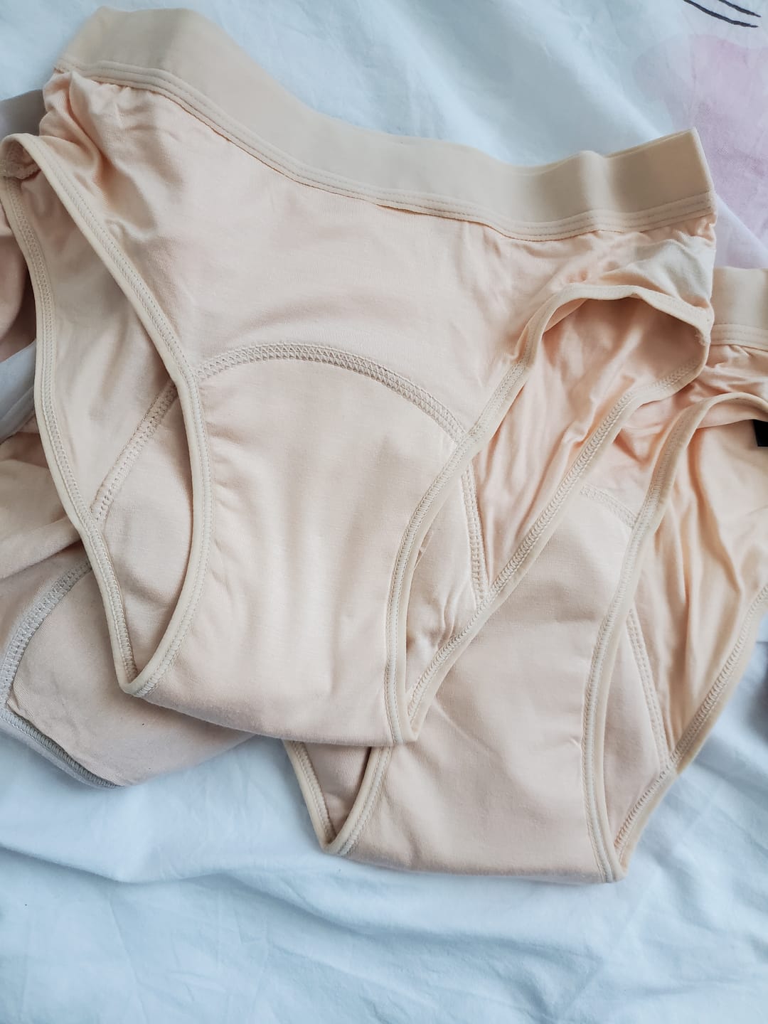 Customer photo review of Culotte Menstruelle Léa - Edition Limitée