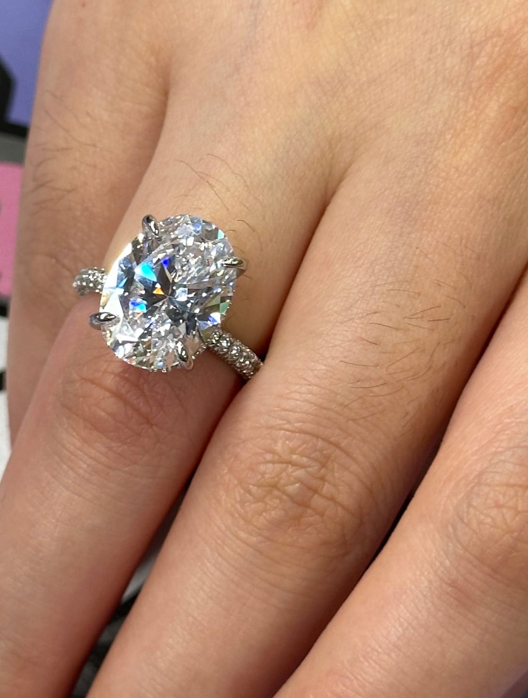 Customer photo review of S925 8.0 Carat Oval Cut Exclusive Simulated Diamond Engagement Ring Travel Ring For Women