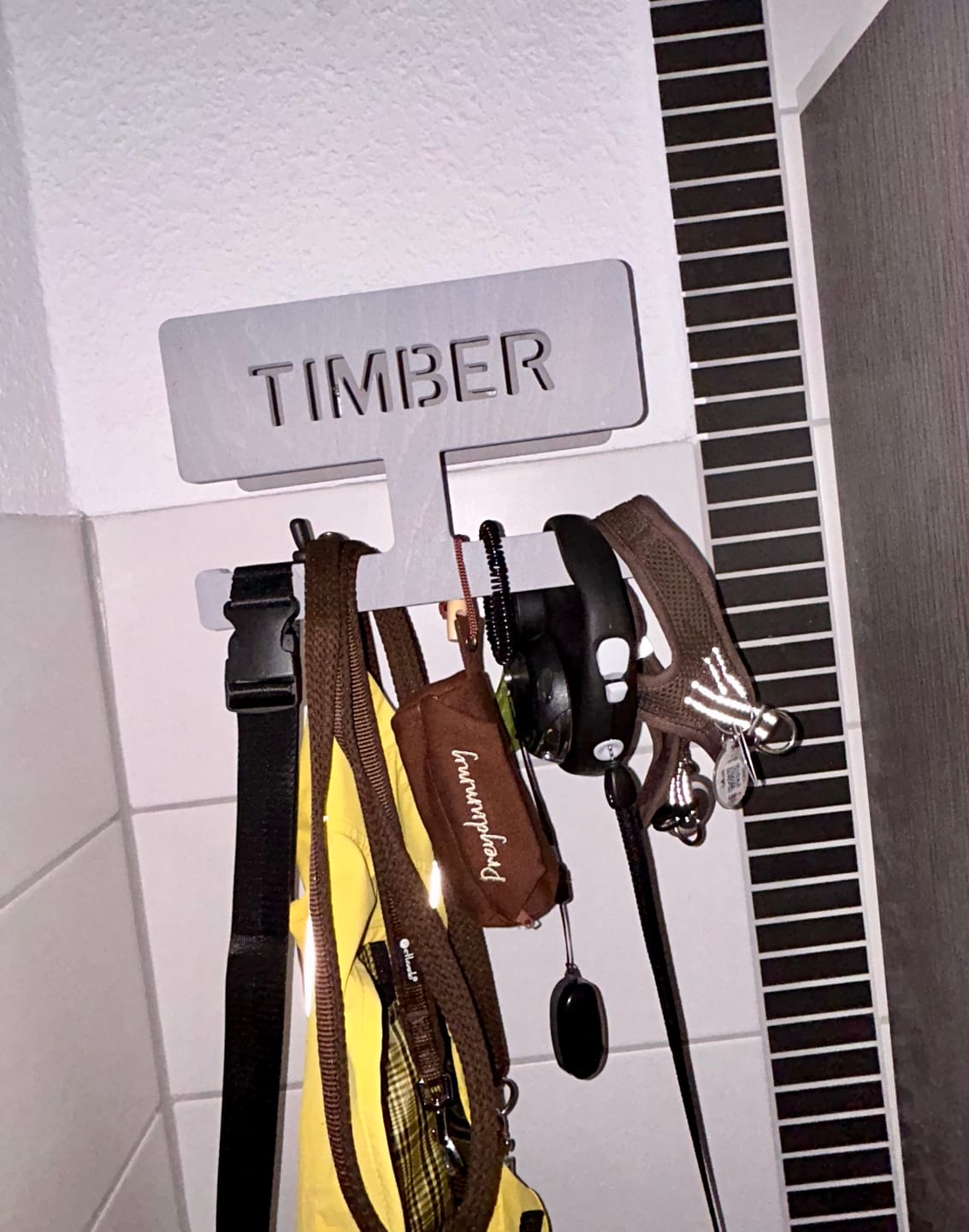 Customer photo review of PERSONALISIERUNG: Hundegarderobe L