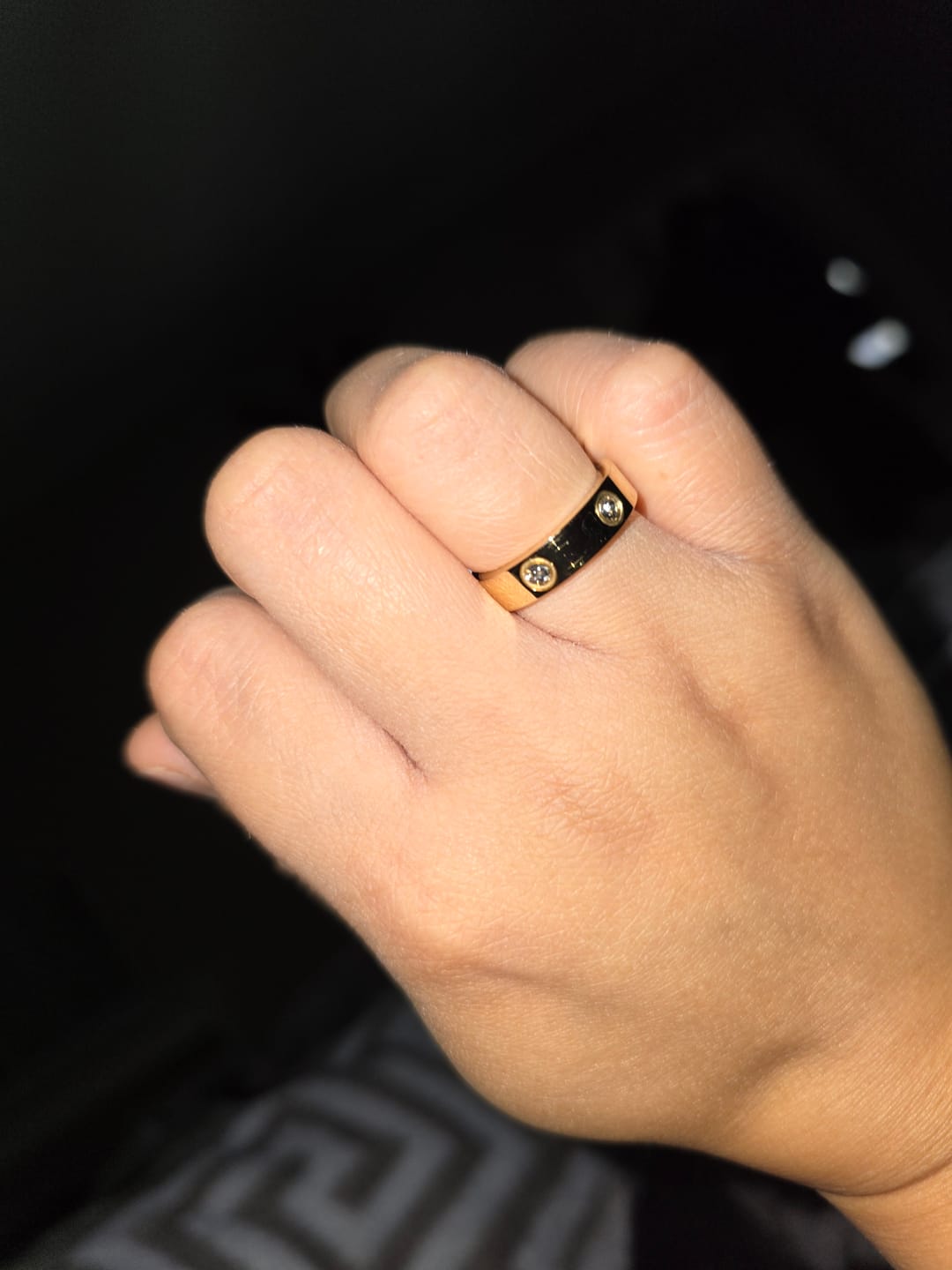 Customer photo review of Deluxe Timeless Stone Ring 14 Karat vergoldet