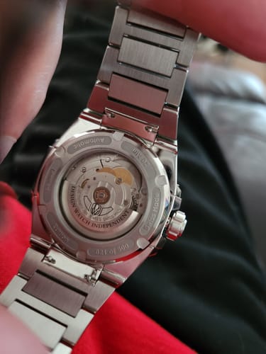 Customer photo review of M3S-red-bracelet