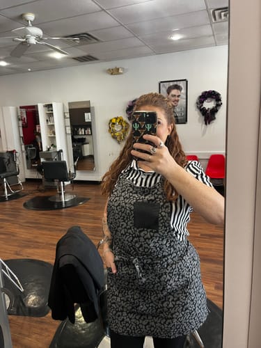 Customer photo review of Over Shoulder Black Acid Washed Apron