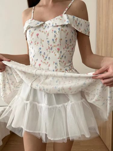 Customer photo review of Cassia Off-Shoulder Floral Mini Dress