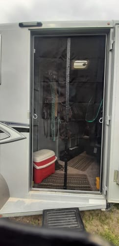 Customer photo review of Best Magnetic Screen Door（Regular Size）