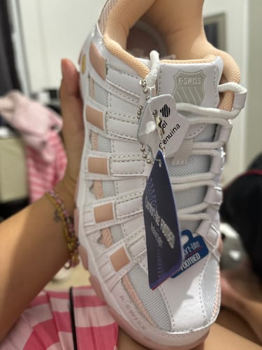 Customer photo review of Tenis St-429 Women
