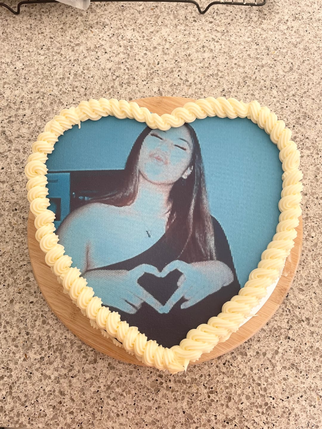 Customer photo review of 25cm x 25cm Square Custom Edible Icing Image