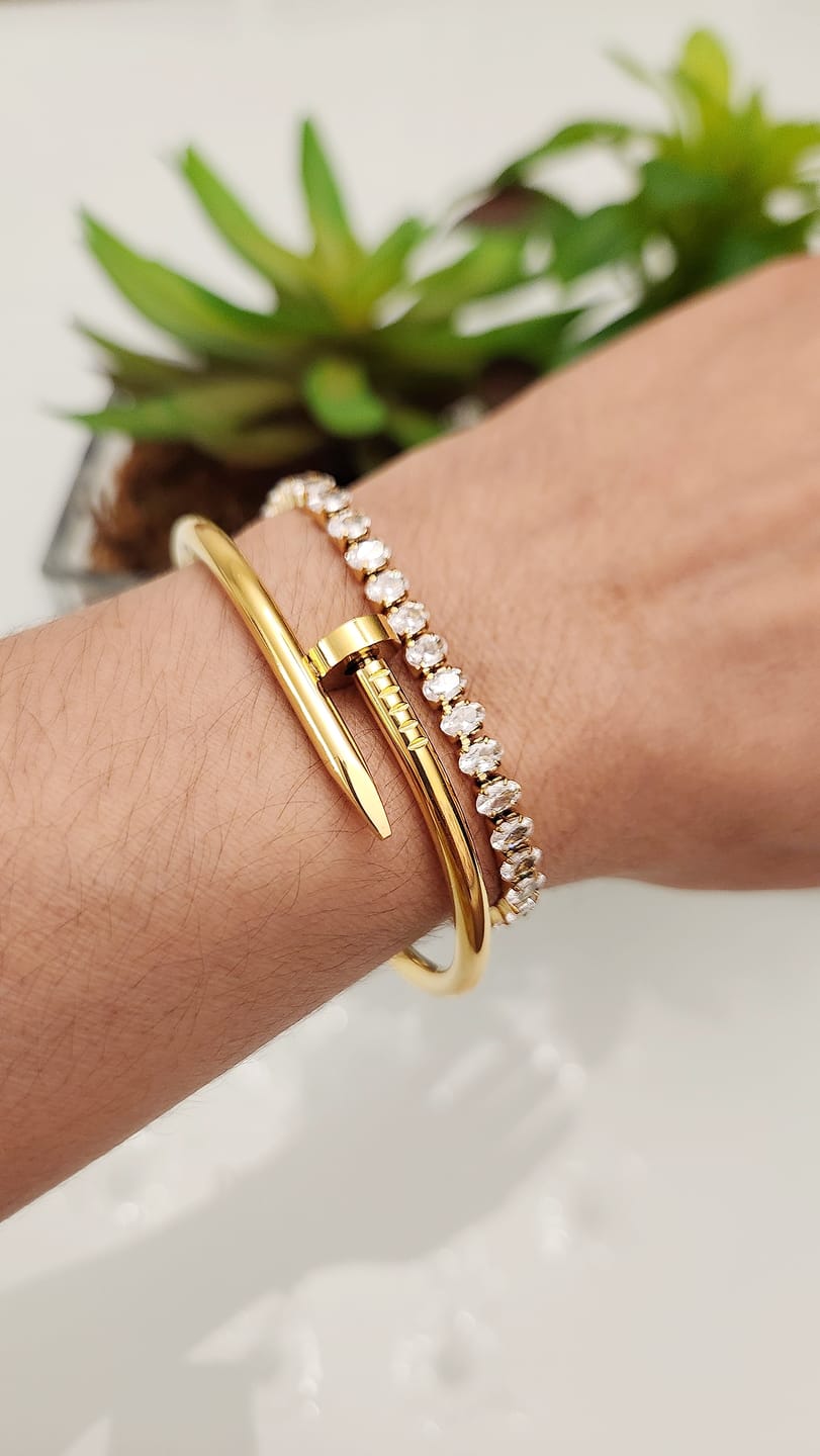 Customer photo review of Pulseira Riviera Banhada em Ouro 18k