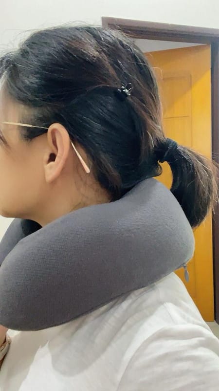 Customer photo review of Smart Neck Latex Pillow - Small