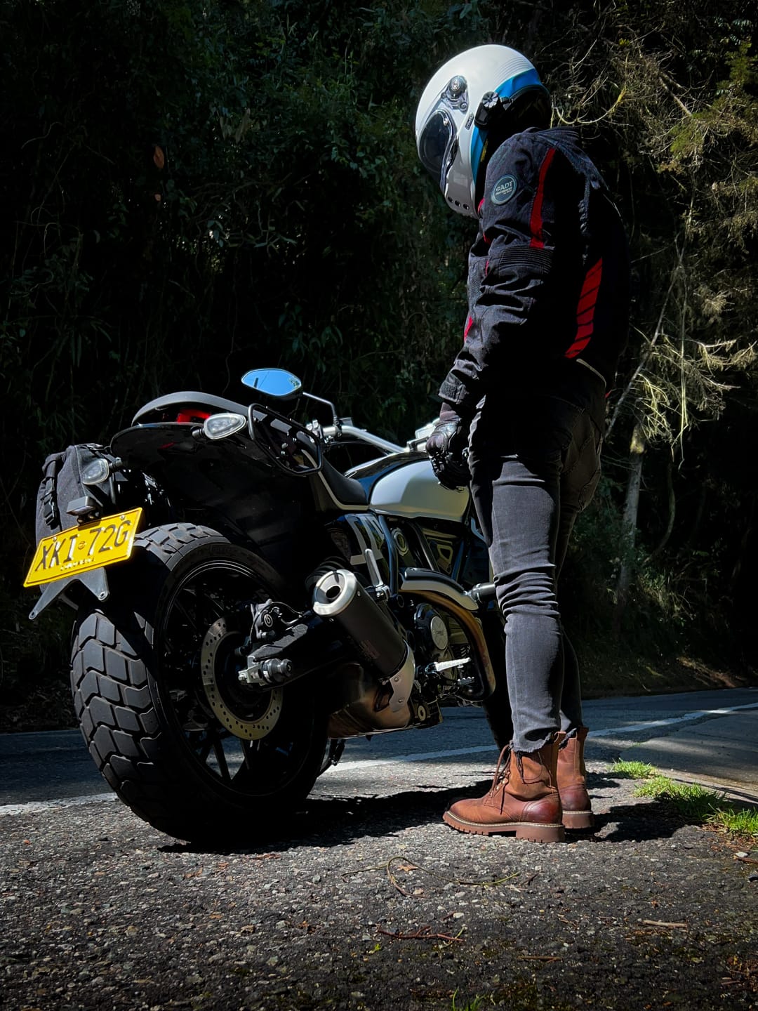 Customer photo review of boots derby rusty wrangler