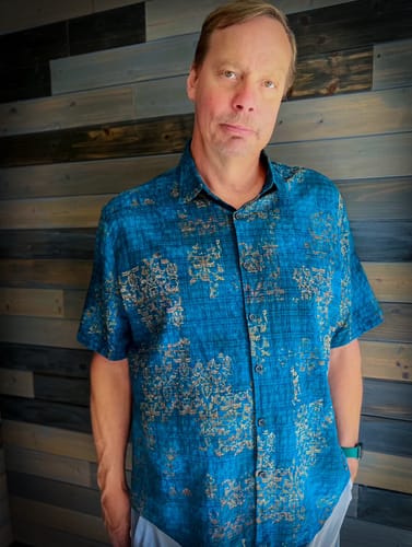 Customer photo review of Men's Blue Cotton Vintage Short Sleeve Summer Button Up Shirt