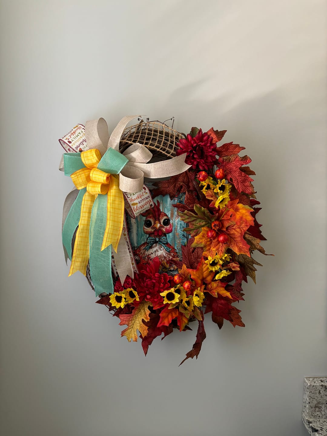 Customer photo review of 18" Oval Grapevine Wreath - DECOE-037