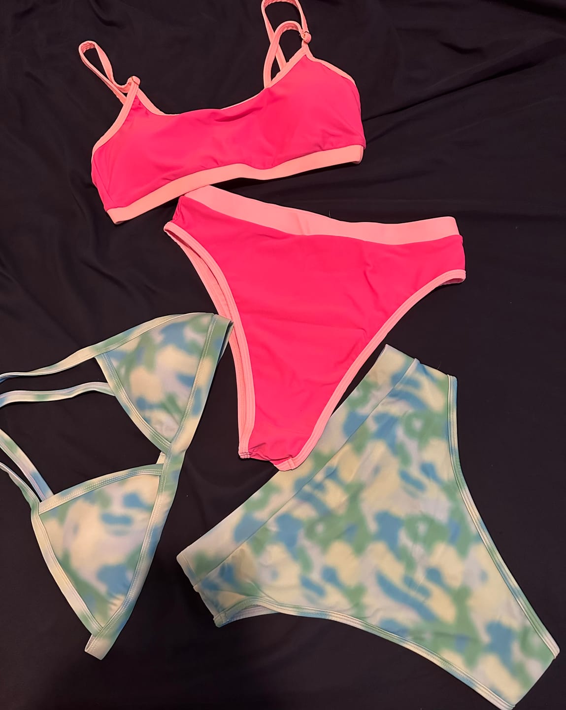 Customer photo review of MYSTERY-BAG 4 Swimwear Pieces