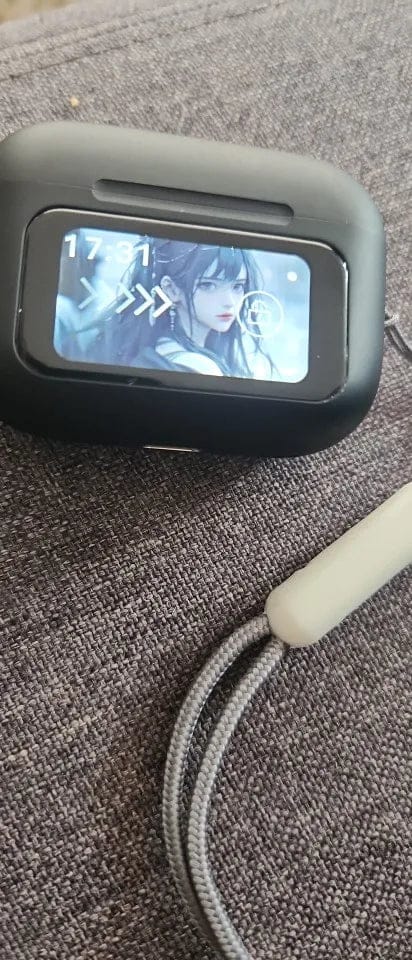 Customer photo review of A9 Pro LCD Touch Screen Earbuds - (IMPORTED)