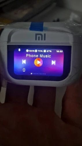 Customer photo review of A9 Pro LCD Touch Screen Earbuds - (IMPORTED)