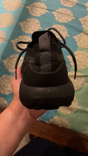 Customer photo review of Allbirds Trail Runners SWT - Natural Black (Black Sole)